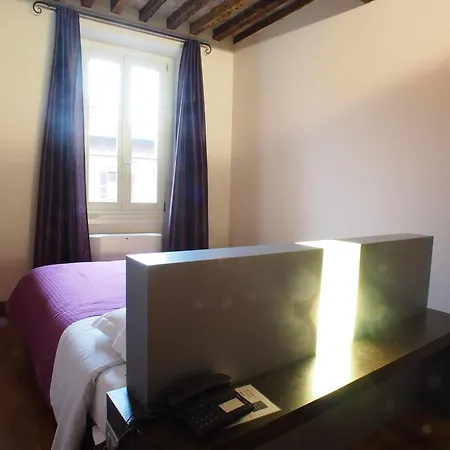 Apartahotel Parizzi & Restaurant Parma