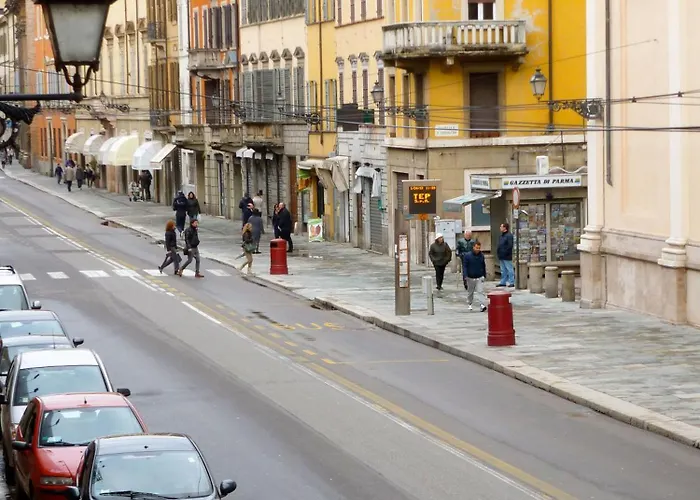 Aparthotel Parizzi & Restaurant Parma