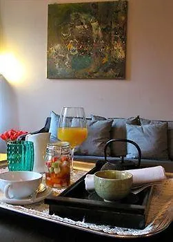 Parizzi Suites&restaurant Aparthotel