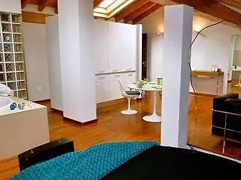 Aparthotel Parizzi Suites&restaurant Parma