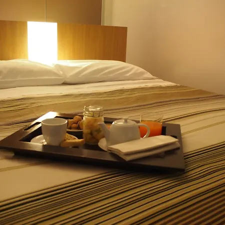 Aparthotel Parizzi Suites&restaurant Parma