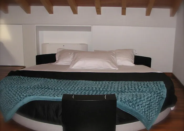 Lejlighedshotel Parizzi & Restaurant 4*