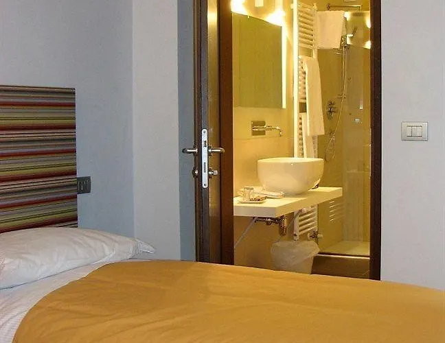 Parizzi Suites&Studio Restaurant Apart-hotel 4*