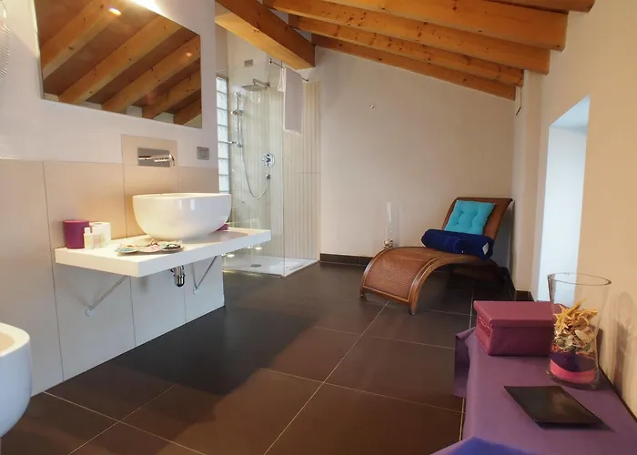 Parizzi Suites&Studio Restaurant 4* Parme