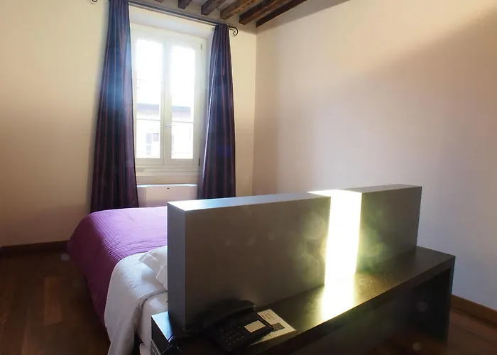 Lejlighedshotel Parizzi & Restaurant Parma