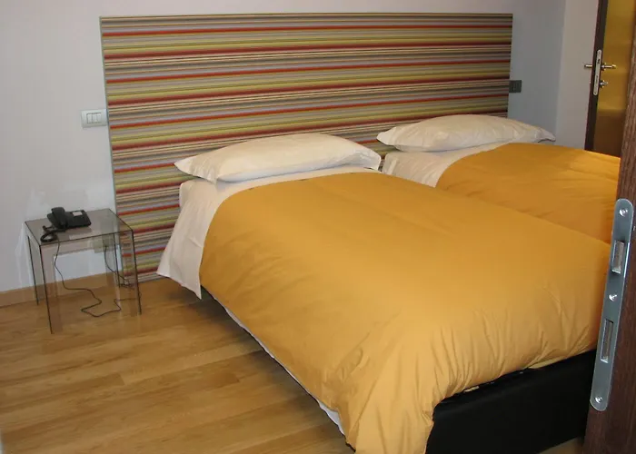 Parizzi Suites&Studio Restaurant Parme