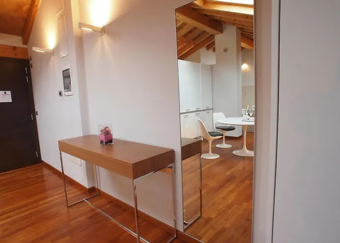Parizzi Suites&Studio Restaurant 4* Parme